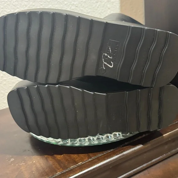 Sleek Black Over the Knee Boots NWOT - Picture 6 of 6